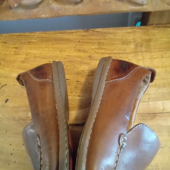 Born Men's Size 10.5 Casual Leather Slip-on Shoes - Picture 15 of 16